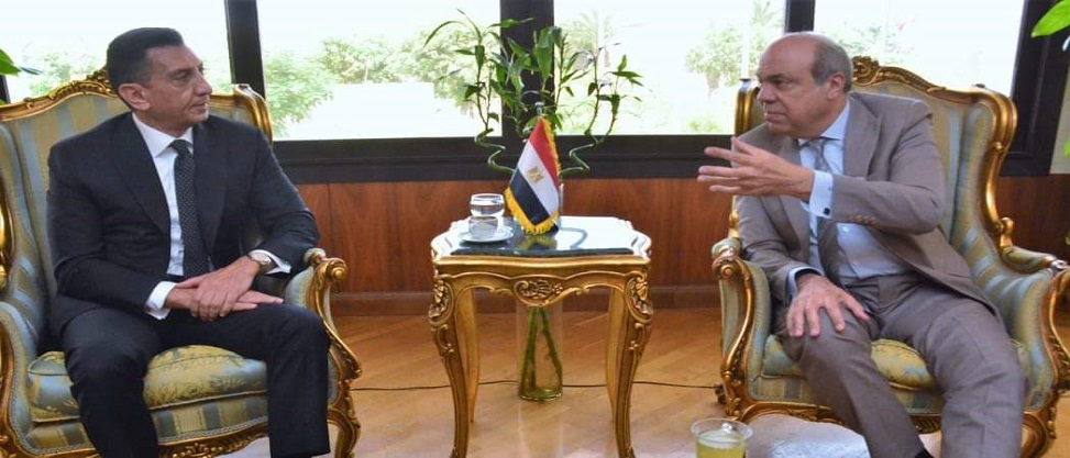 وزير الطيران المدنى يبحث مع بوينج العالمية أوجه التعاون المشترك في صناعة النقل الجوي وزير الطيران المدنى يبحث مع بوينج العالمية أوجه التعاون المشترك في صناعة النقل الجوي